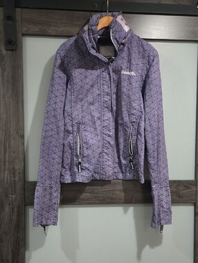 Bench Lightweight Windbreaker Purple Geometric Hidden Hood Jacket Size M